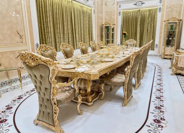 Victoria luxury dining set