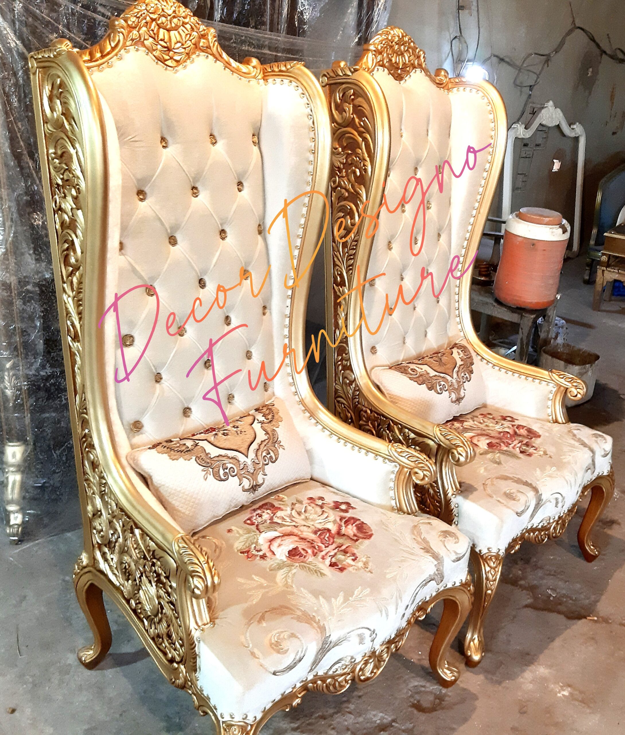 Elegant Wingback Chair – Luxury Comfort Redefined