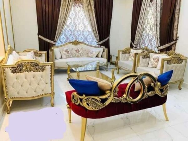 Regal Vintage Luxury Sofa Set