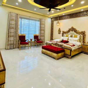 Luxury golden classic bed set