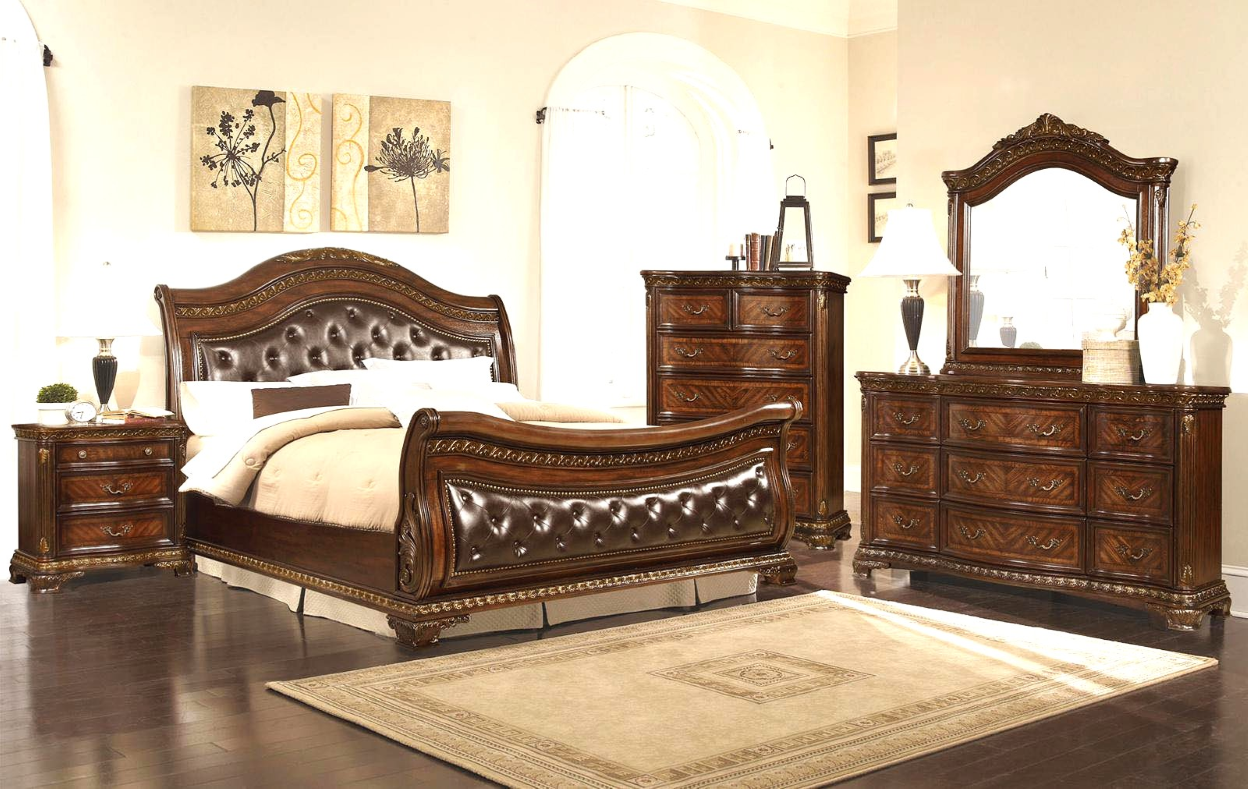 Wooden Double Bed with Drawers – Elegant & Functional Design