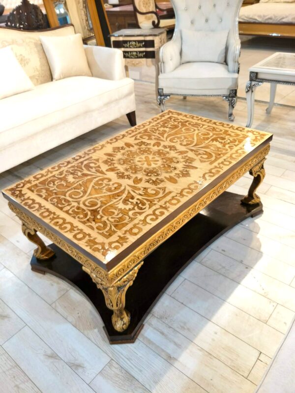 Luxury center table
