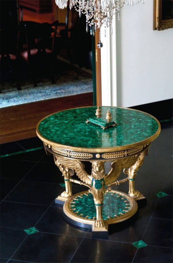 Modern Center Table Designs for Stylish Living Spaces - Image 31