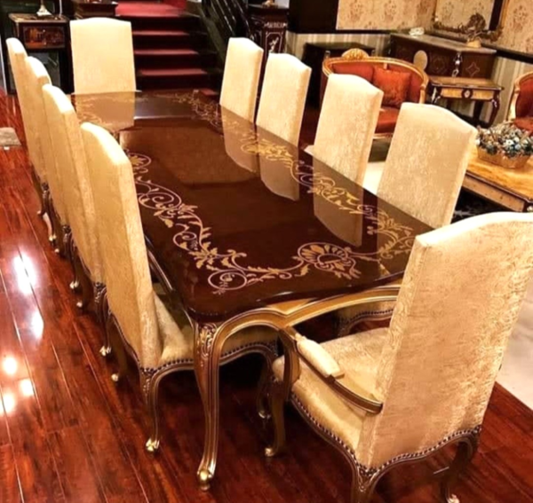 Elegant Dining Table Designs for Modern Family Spaces - Image 6