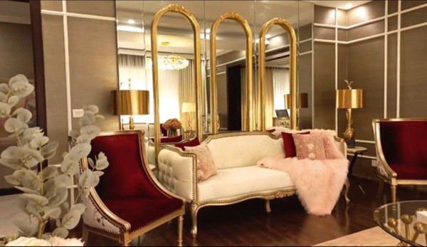 Elegant Curved Sofa – Modern Style & Comfort for Chic Living Spaces - Image 9