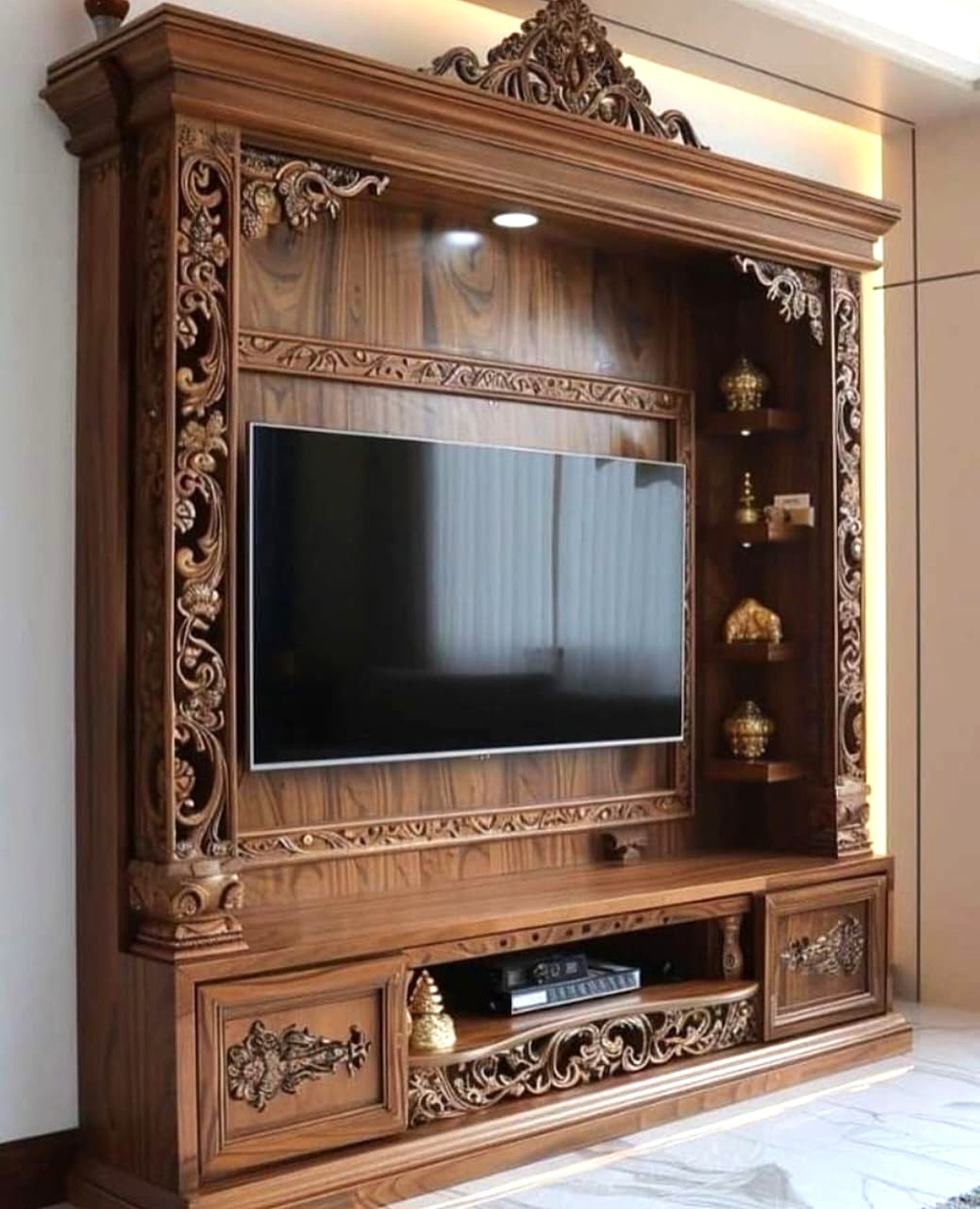 Chinioti Luxury Wooden LCD Racks & Solid Wood TV Consoles | LED Stand Price in Pakistan – Décor Designo