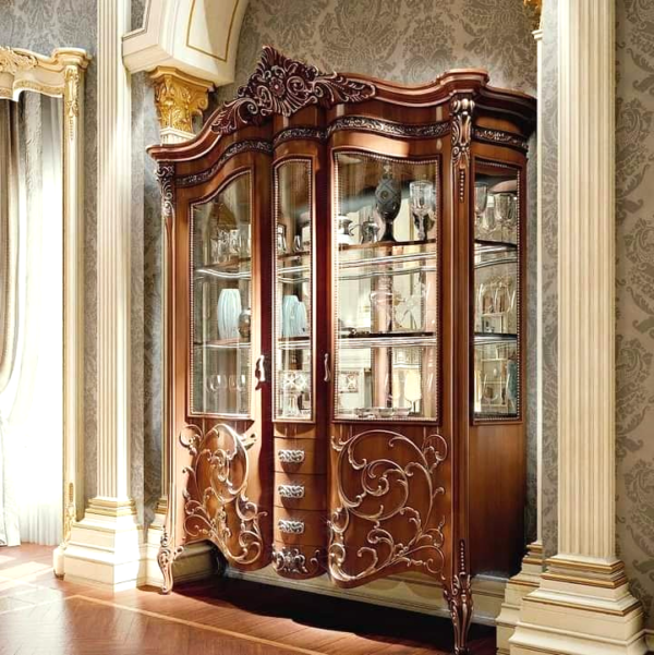 Luxury Solid Wood China Cabinet – Handcrafted Display Hutch with Glass Doors | Elegant Dining Room Showcase for Crockery & Collectibles by Décor Designo Chinioti