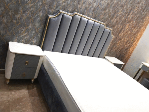 Comfortable Single Bed Designs for Small Spaces - Image 8