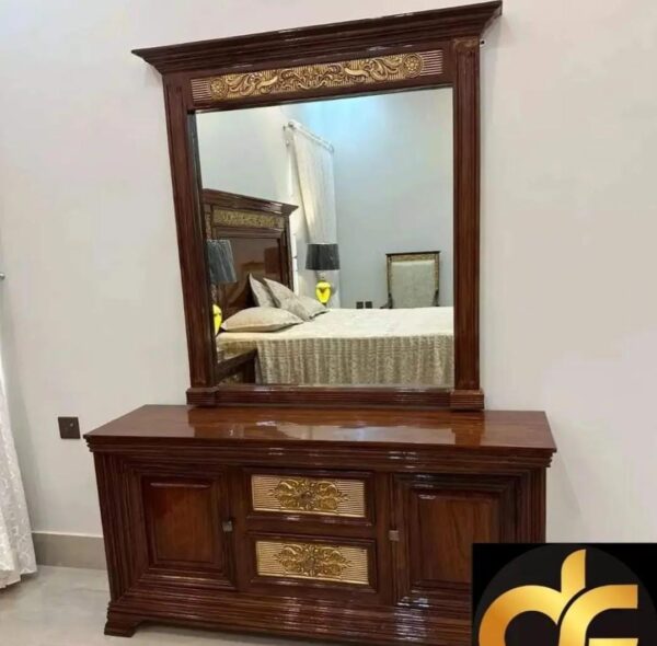 Double Bed Designs in Wood for Every Bedroom Luxury King Size Beds Online Pakistan - Image 18