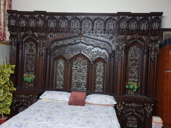 Latest Wooden Bed Design | Best Double Beds & Bed Sets in Pakistan