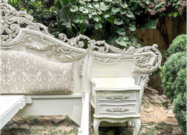 Luxury classic bed design décor Designo Furniture Chiniot Pakistan - Image 5