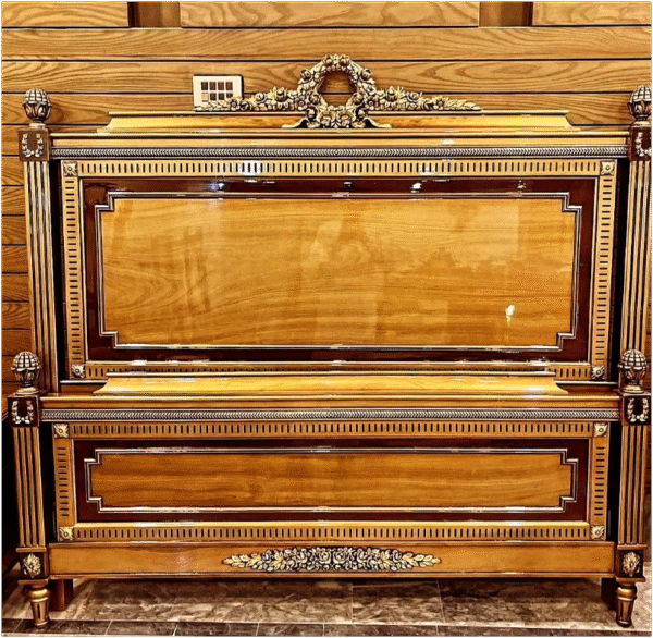 Luxury Bedroom Bed Set Royal Italian Carved King Size Bed Décor Designo furniture Chiniot - Image 13
