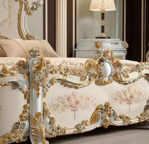 Luxury Bedroom Bed Set Royal Italian Carved King Size Bed Décor Designo furniture Chiniot - Image 9