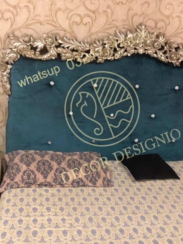 Luxury Bedroom Bed Set Royal Italian Carved King Size Bed Décor Designo furniture Chiniot - Image 16