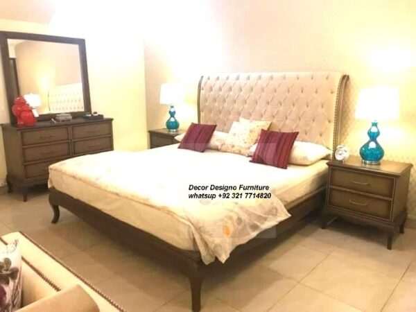 Luxury Bedroom Bed Set Royal Italian Carved King Size Bed Décor Designo furniture Chiniot - Image 20