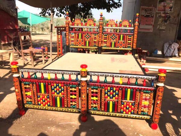 Rangla Bed Design Chiniot Luxury Handcrafted Peera & Charpai Traditional Pakistani Wooden Furniture by Decor Designo chiniot pakistan