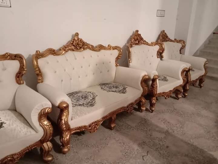 Sofa Design & Nursery Furniture Market | Living Room Sofas & Ashley’s Furniture Worldwide - Image 15