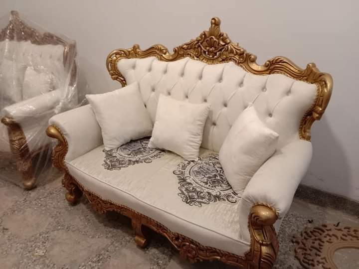 Sofa Design & Nursery Furniture Market | Living Room Sofas & Ashley’s Furniture Worldwide - Image 16