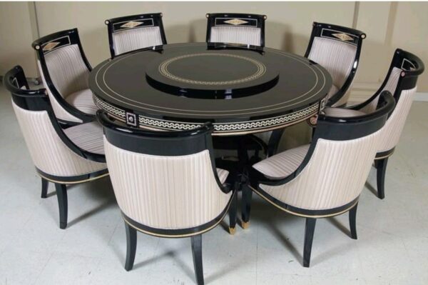 Round Dining Table – Luxury Modern Dining Tables for 4 & 6 Glass & Marble Designs