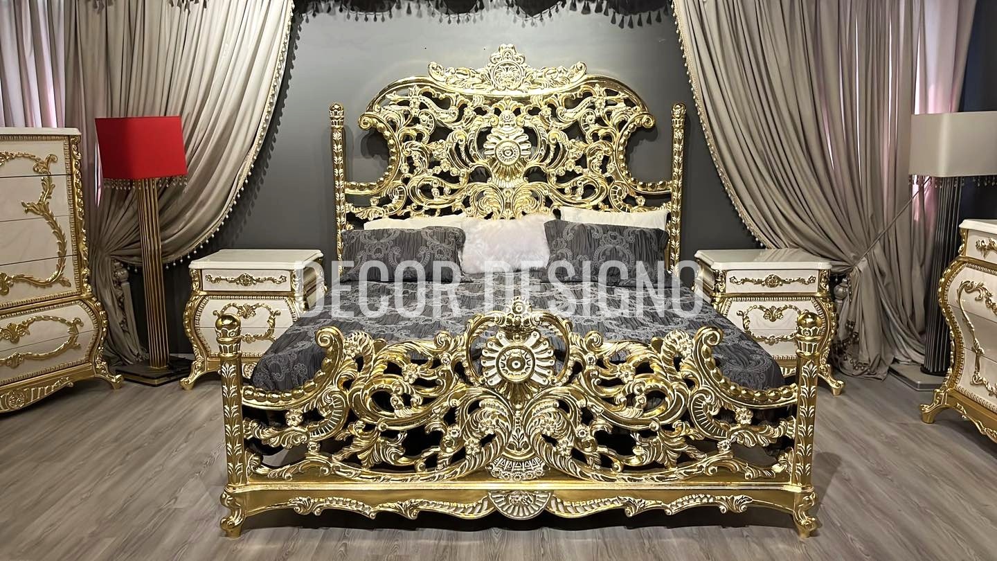 Luxury Solid Wood King Size Bed Design – Sheesham Wood Masterpiece