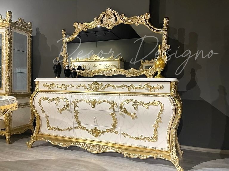 Luxury Solid Wood King Size Bed Design Sheesham Wood Masterpiece - Image 4