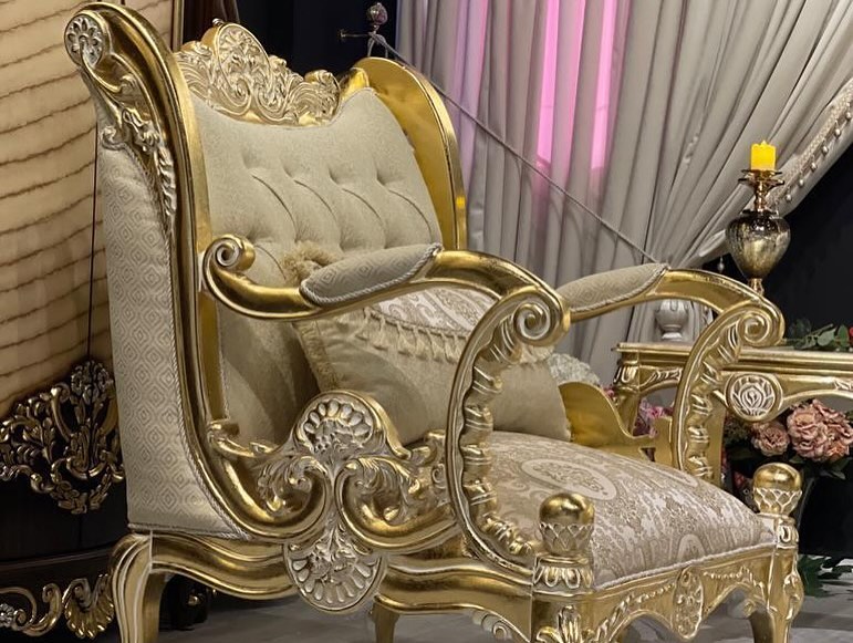 Luxury Solid Wood King Size Bed Design Sheesham Wood Masterpiece - Image 7