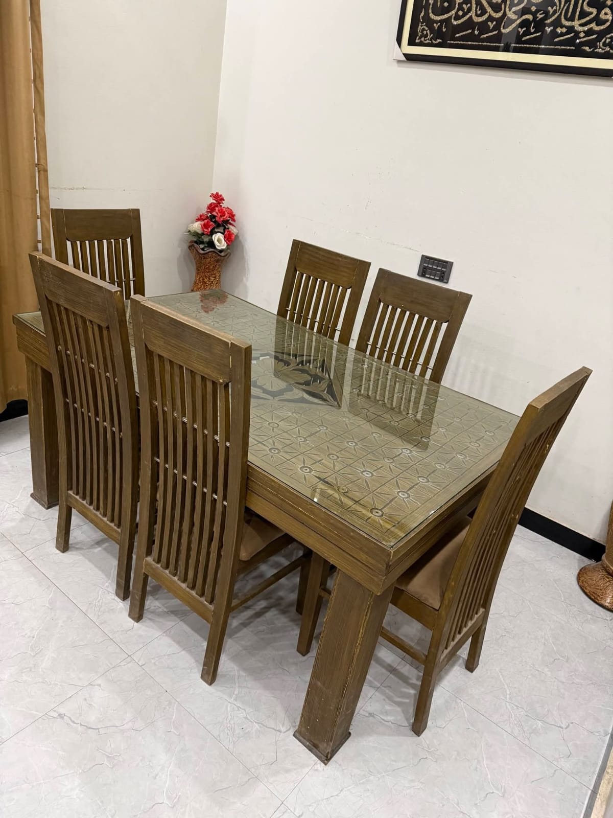 dining-table-for-6-persons-solid-wood