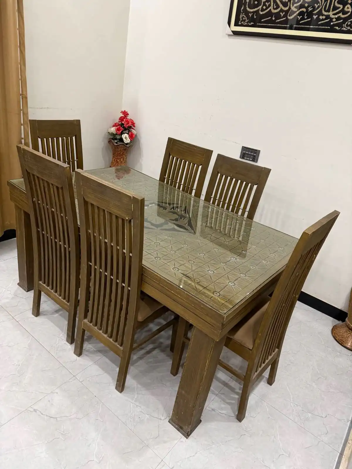 dining-table-for-6-persons-solid-wood